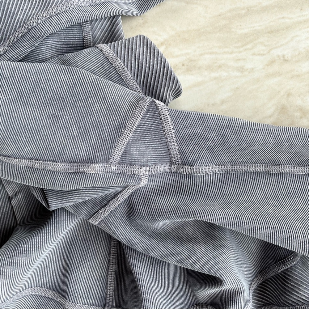 Lululemon Ribbed Leggings - Picture 5 of 5